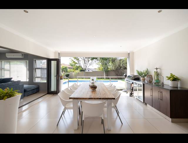 4 BEDROOM HOUSE TO LET IN SILVERWOODS COUNTRY ESTATE